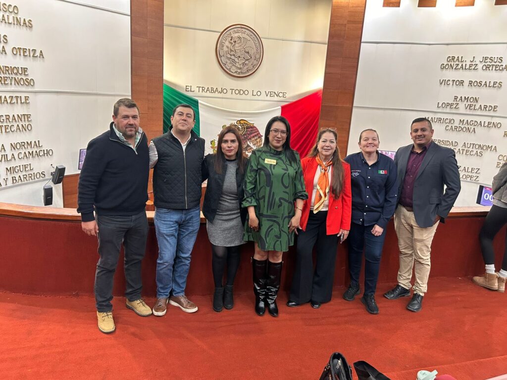 Instagram post from hacienda_estanzuela_1976. This post is in position 1.